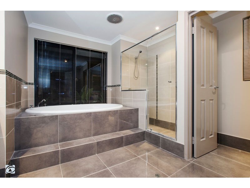 75 Cape Le Grand Avenue, Aubin Grove WA 6164