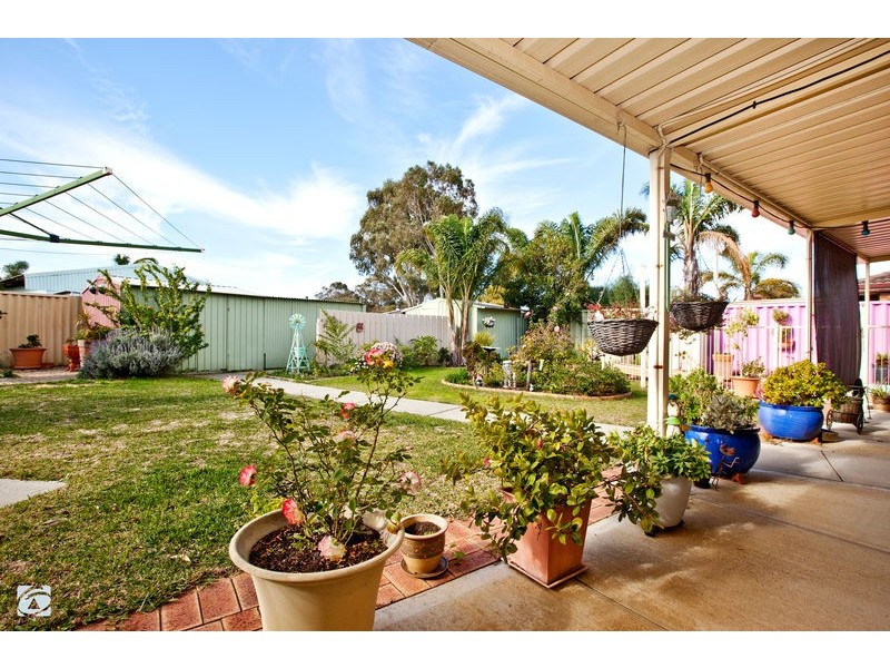 70 Glenbawn Drive, South Lake WA 6164