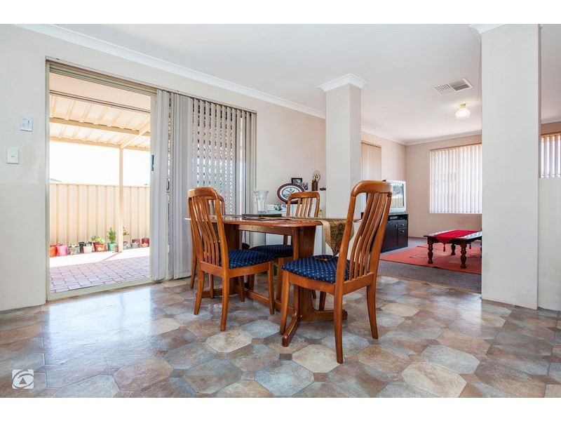 11 Sciano Avenue, Success WA 6164