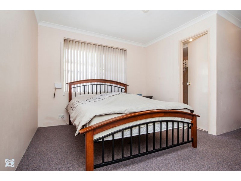 11 Sciano Avenue, Success WA 6164