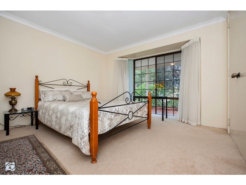 13 Allamanda Drive, South Lake WA 6164