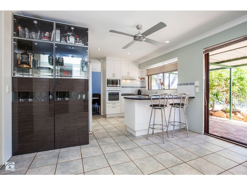 42 Allamanda Drive, South Lake WA 6164