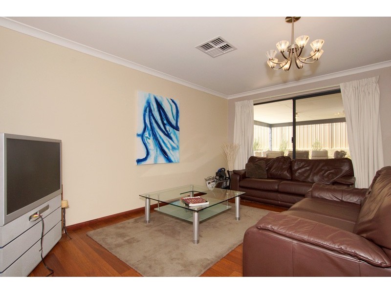 8 Dragonfly Way, Beeliar WA 6164