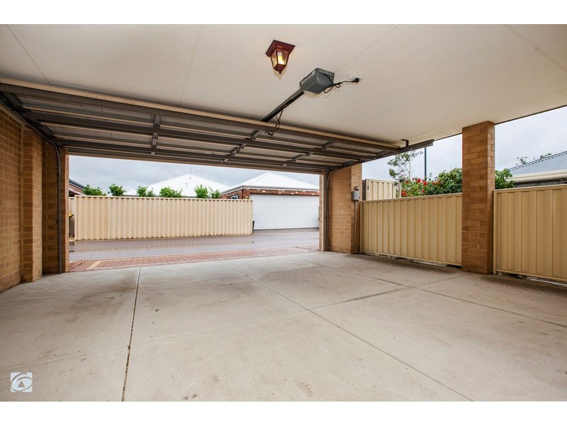120 Beenyup Road, Atwell WA 6164