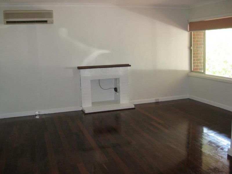 28 Quinlan Street, Coolbellup WA 6163