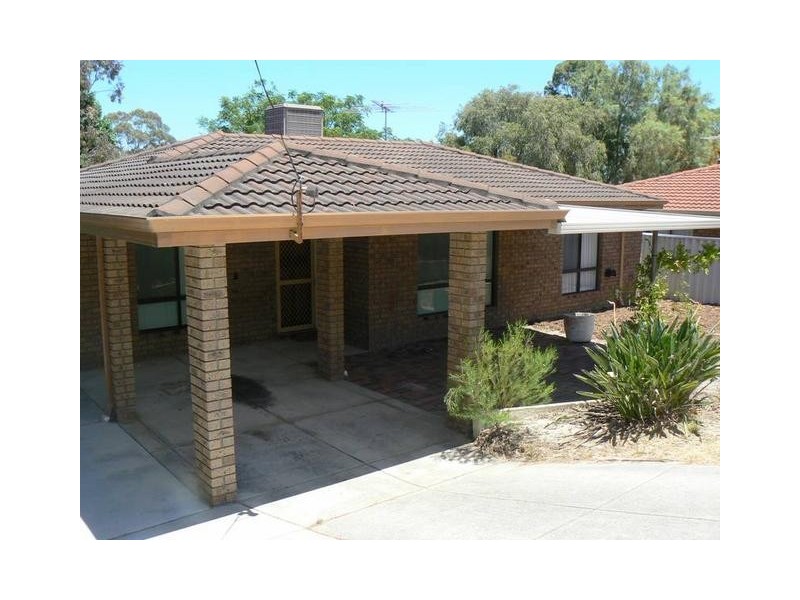 130 Elderberry Drive, South Lake WA 6164