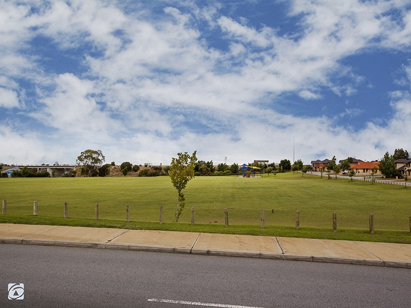 33b Birchley Road, Yangebup WA 6164