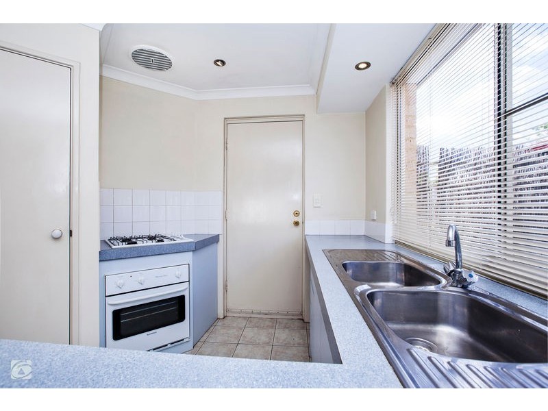 39 Citrus Loop, South Lake WA 6164