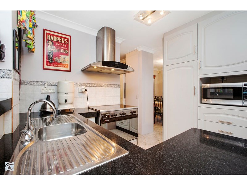 2 Tern Loop, Yangebup WA 6164