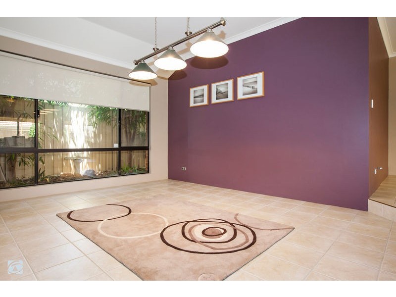 6 Geranium Retreat, Beeliar WA 6164