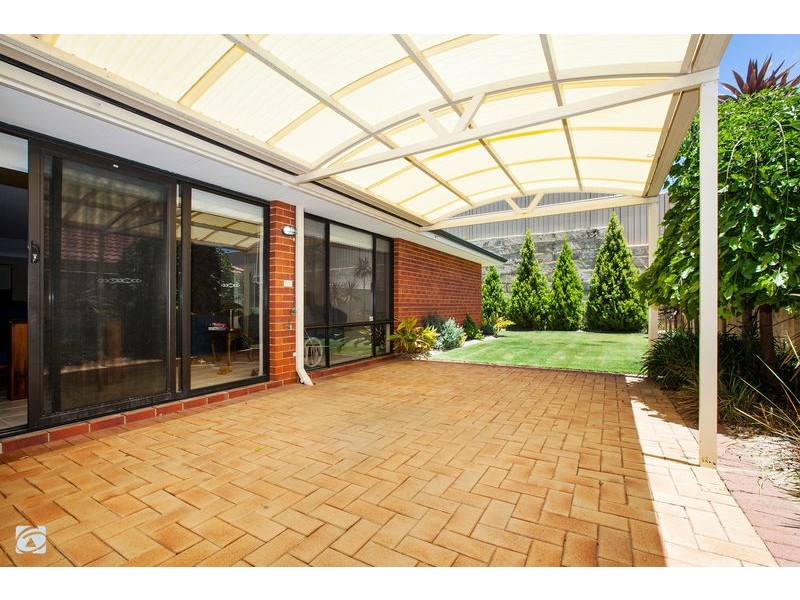 6 Geranium Retreat, Beeliar WA 6164
