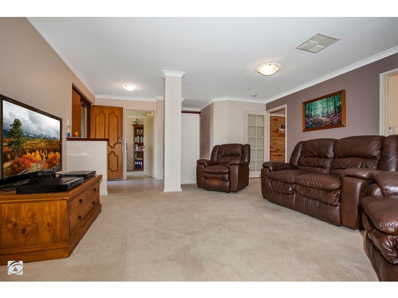 24 Yorn Circuit, Beeliar WA 6164