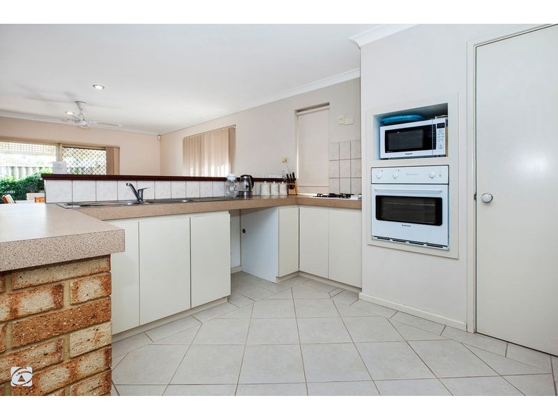 24 Yorn Circuit, Beeliar WA 6164