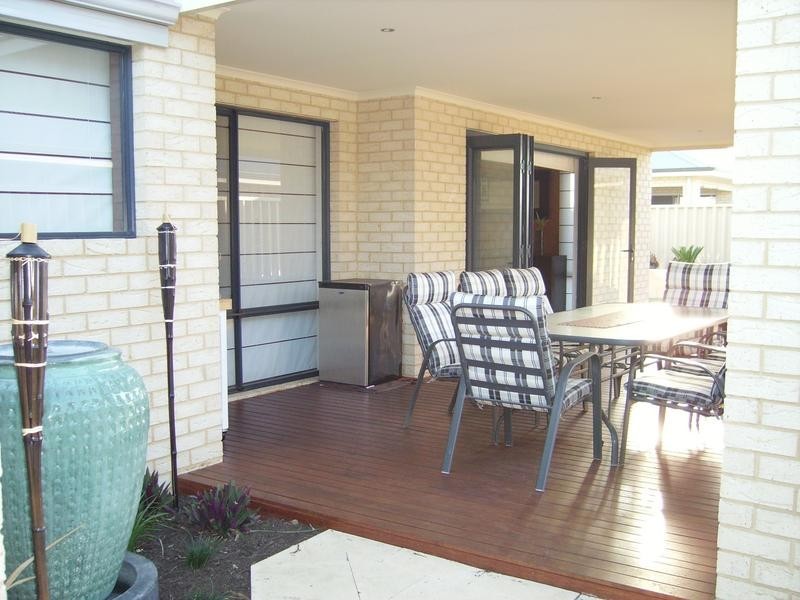 14 Vetiver Link, Atwell WA 6164