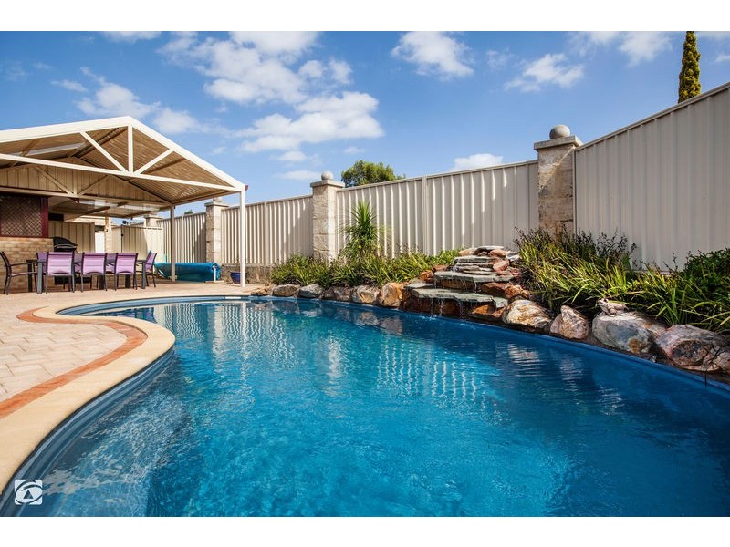 190 Glen Iris Drive, Jandakot WA 6164