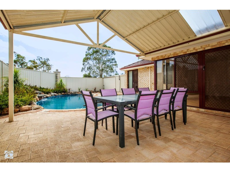 190 Glen Iris Drive, Jandakot WA 6164