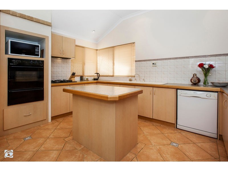 190 Glen Iris Drive, Jandakot WA 6164