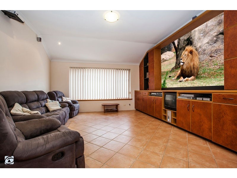 190 Glen Iris Drive, Jandakot WA 6164