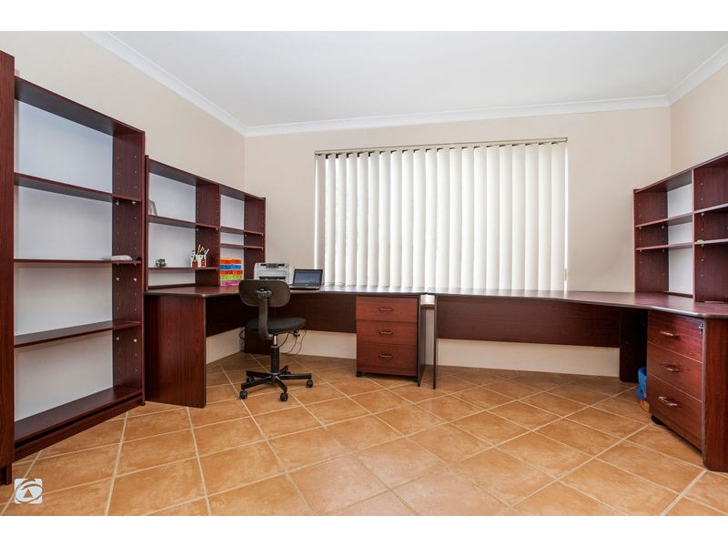 190 Glen Iris Drive, Jandakot WA 6164