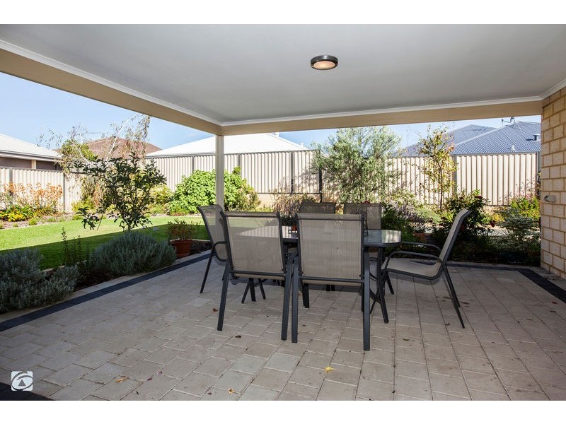 15 Butchart Turn, Aubin Grove WA 6164