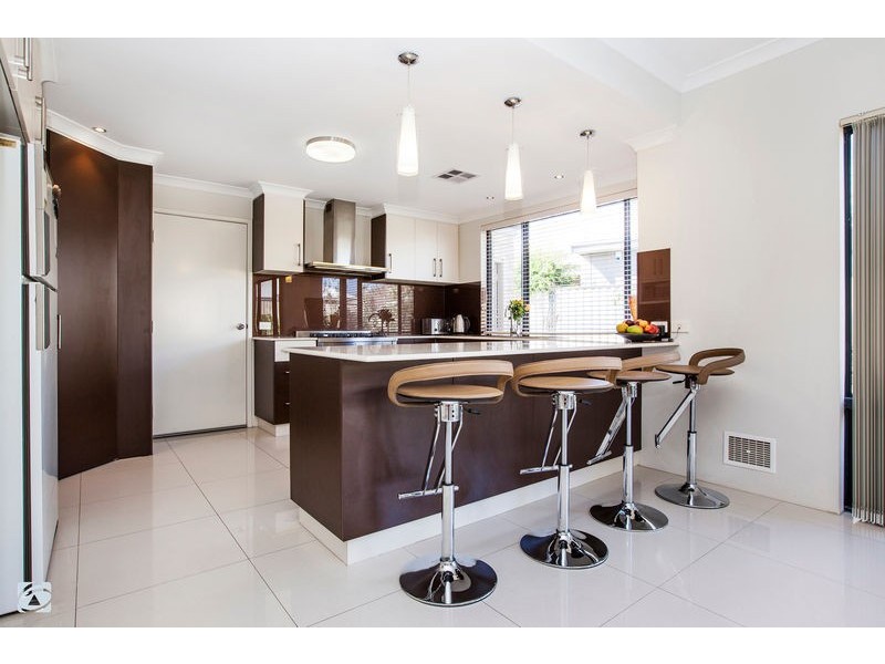 15 Butchart Turn, Aubin Grove WA 6164