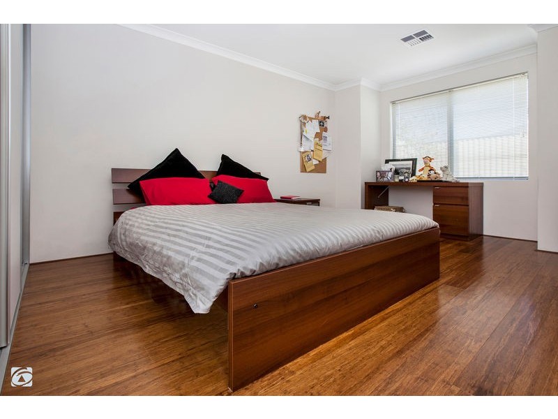 15 Butchart Turn, Aubin Grove WA 6164