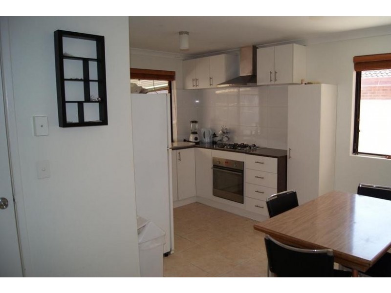 50B Allamanda Drive, South Lake WA 6164