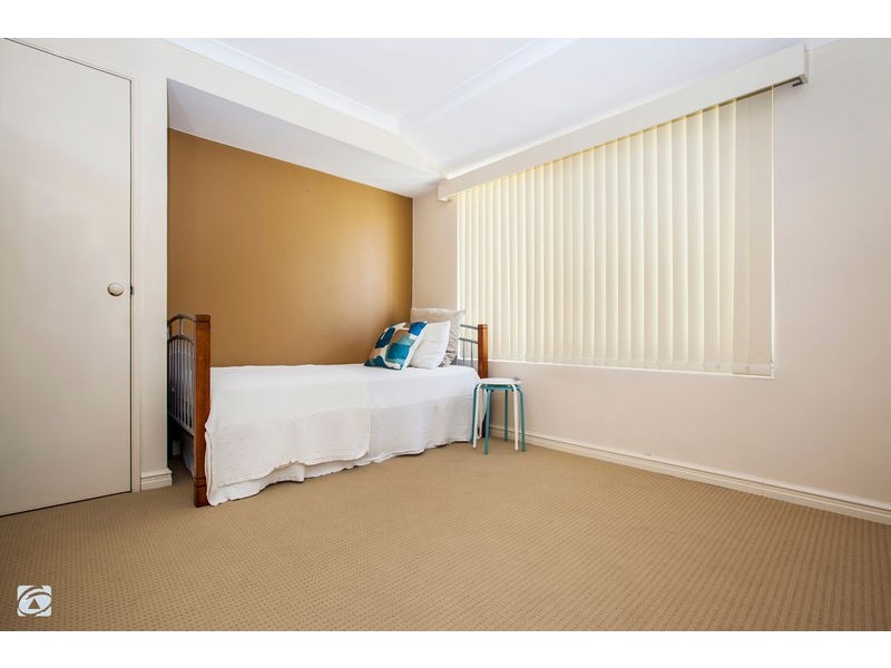 22 Beroona Way, South Lake WA 6164