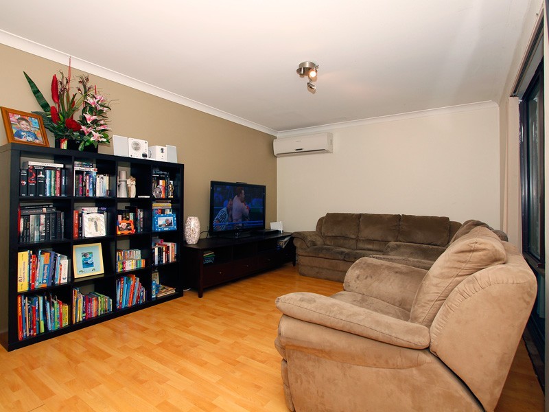 2 Moondarra Circle, South Lake WA 6164