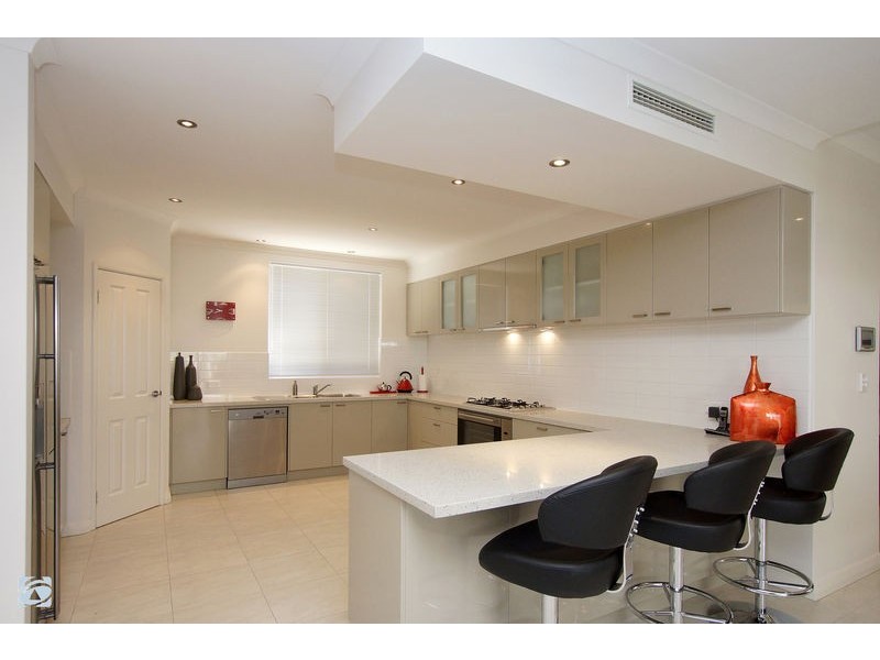 31 Panarea Crest, Yangebup WA 6164
