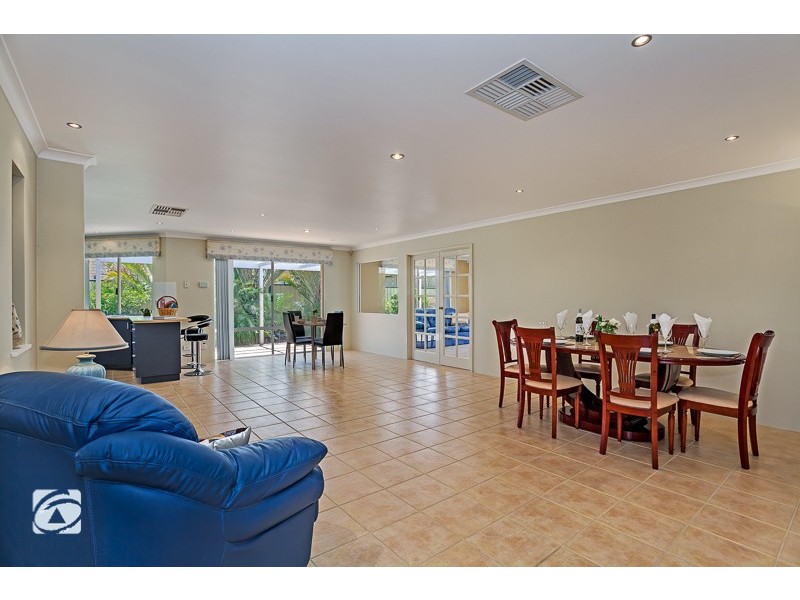 23 Pittwater Way, Success WA 6164