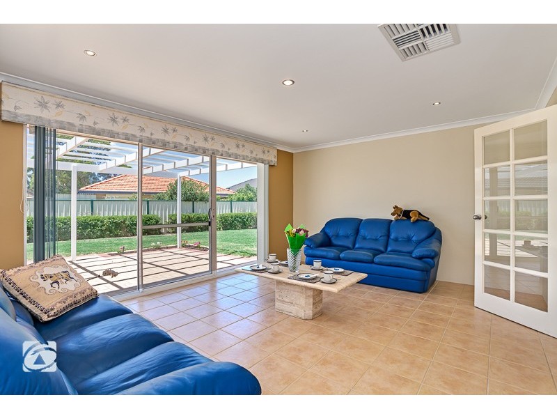 23 Pittwater Way, Success WA 6164