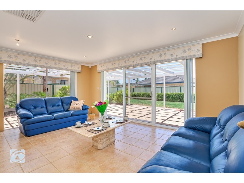 23 Pittwater Way, Success WA 6164