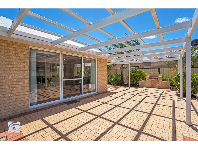 23 Pittwater Way, Success WA 6164