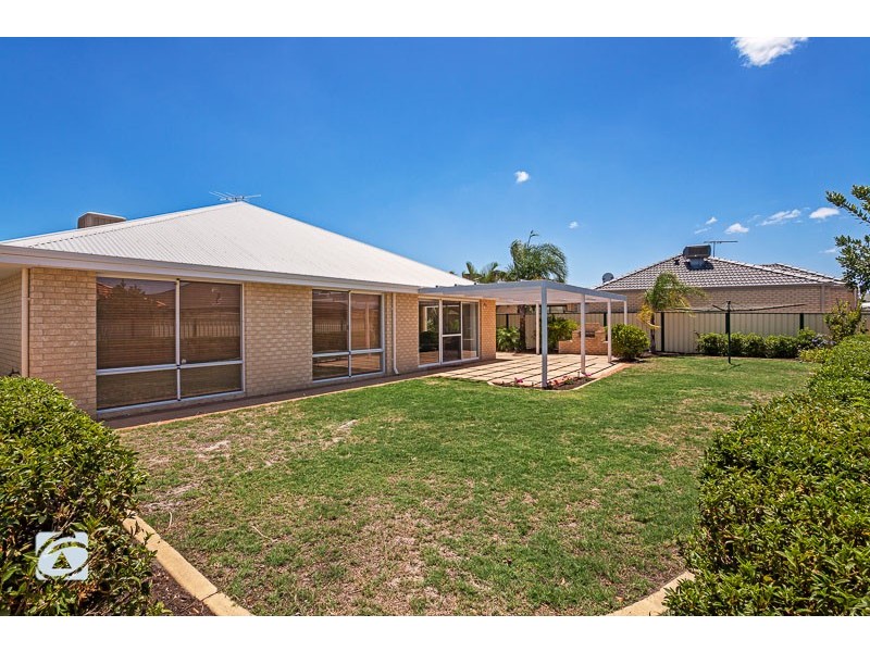23 Pittwater Way, Success WA 6164