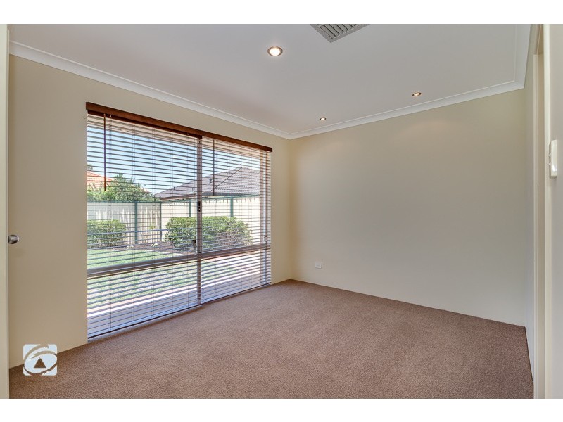 23 Pittwater Way, Success WA 6164