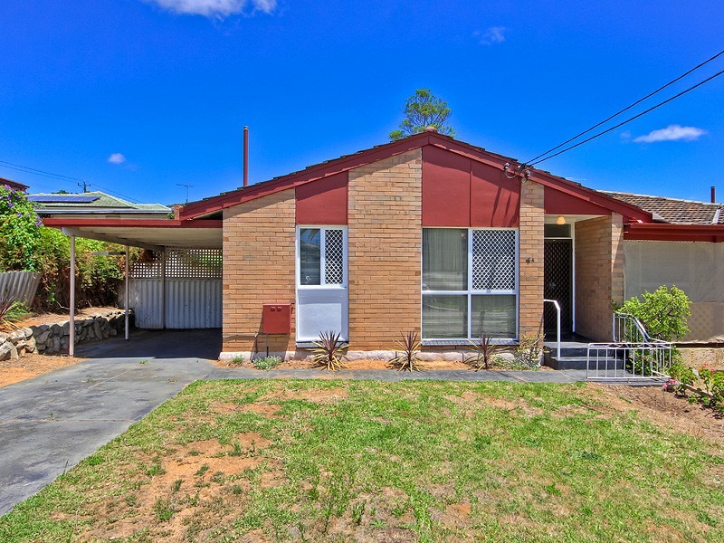 4A Milton Place, Orelia WA 6167