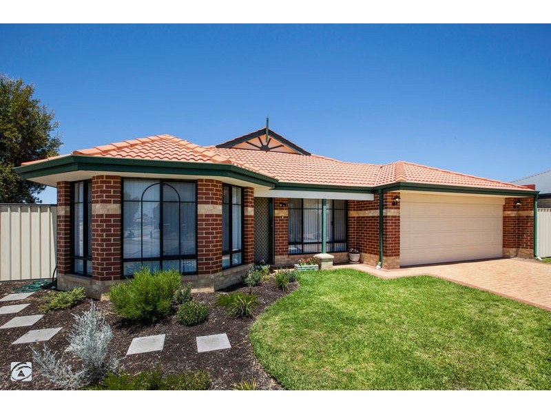 1 Jackadder Avenue, Hammond Park WA 6164