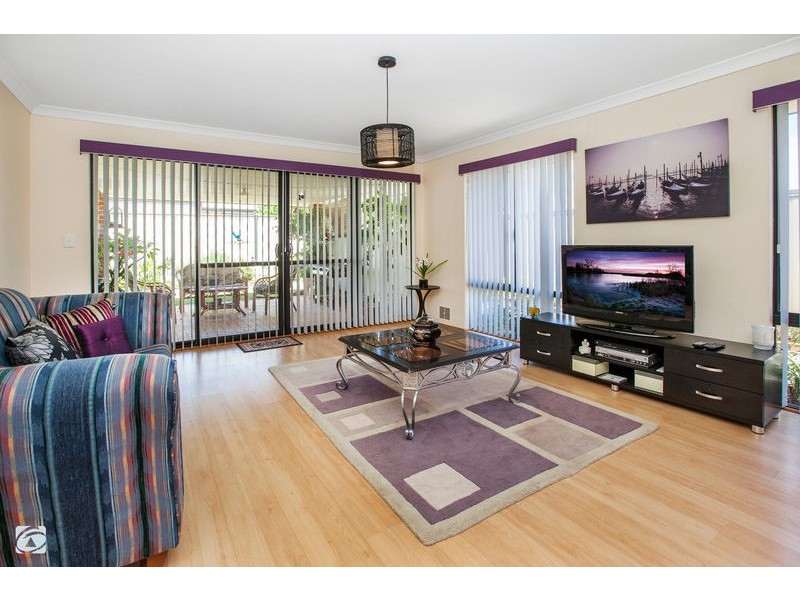 1 Jackadder Avenue, Hammond Park WA 6164