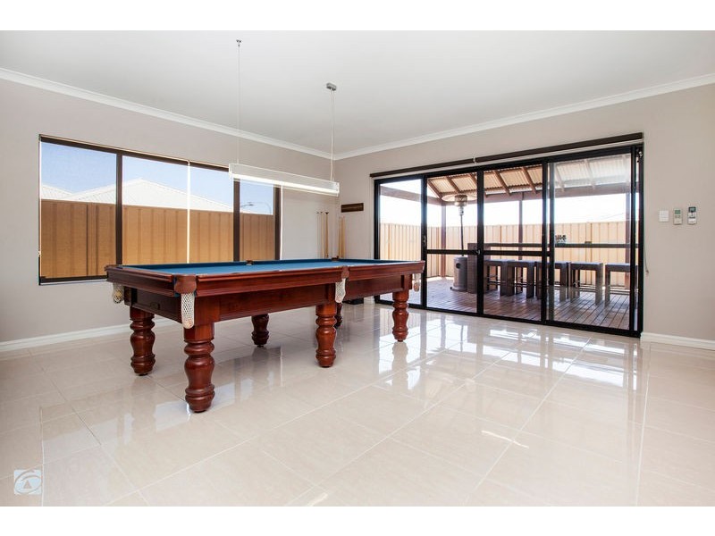 6 Brixton Gate, Bertram WA 6167