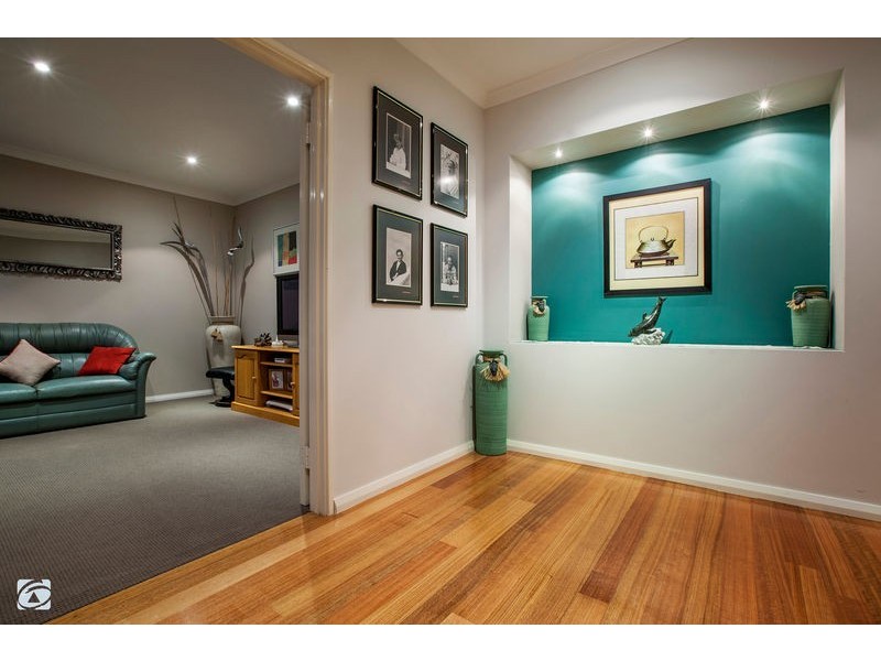 15 Harmony Avenue, Atwell WA 6164