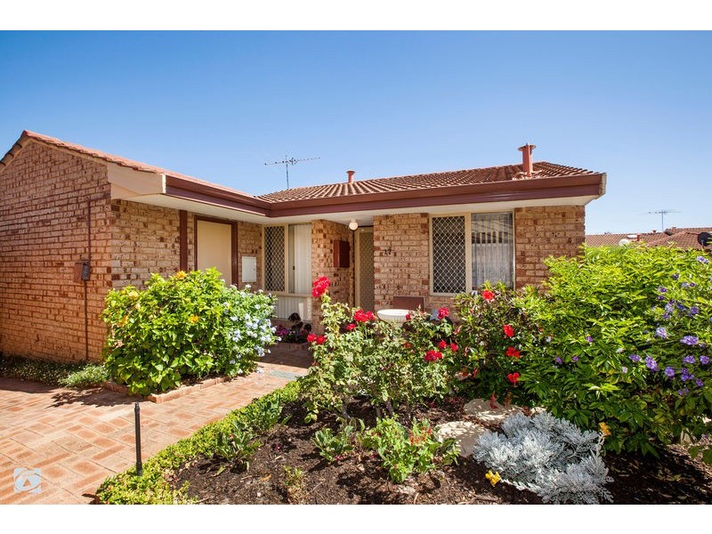 17/11 Petterson Avenue, Samson WA 6163