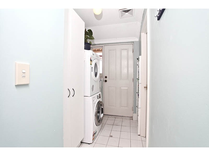 11 Marie Court, Atwell WA 6164