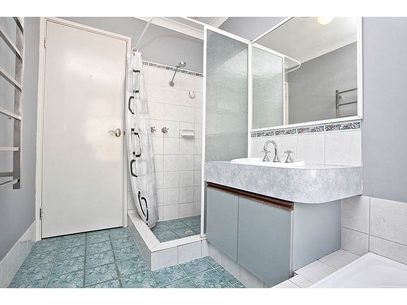 11 Marie Court, Atwell WA 6164