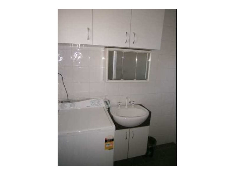 2/3 Burgundy Crescent, Spearwood WA 6163