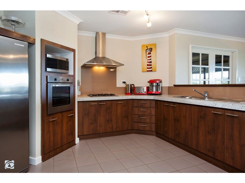 94 Catspaw Avenue, Beeliar WA 6164