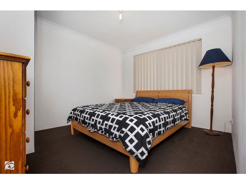 38 Whiteman Crescent, Bertram WA 6167