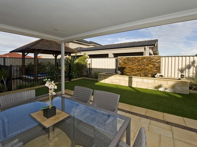 6 Giverny Gardens, Aubin Grove WA 6164