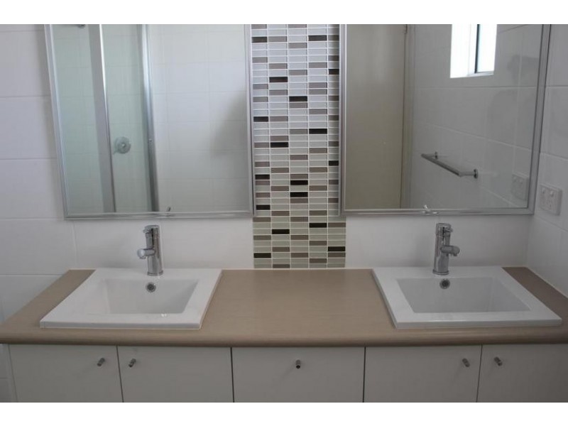 69 Baler Court, Hammond Park WA 6164