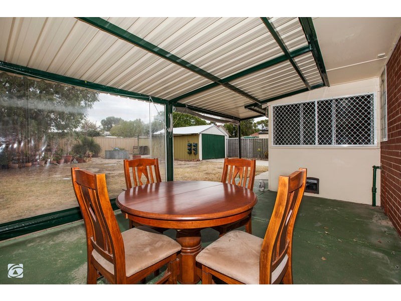 38 Simons Street, Coolbellup WA 6163
